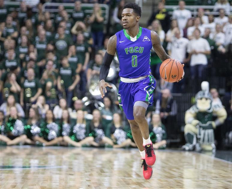 GDPsports's tweet photo. Congrats to Norcross grad, Hawks guard Brandon Goodwin @goodysav on being named to the Atlantic Sun Conference's Team of the Decade https://t.co/l2UWFbcoE4 https://t.co/SvXuiiQUxj