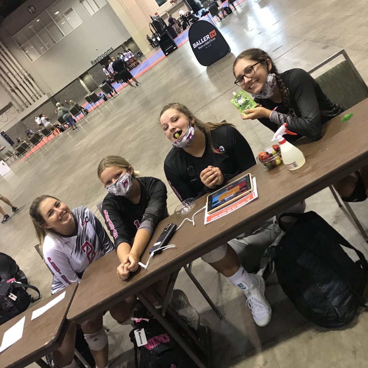 _POVolleyball's tweet photo. we 💗 our 15U ! Great job today! https://t.co/cc1i4xjGZs