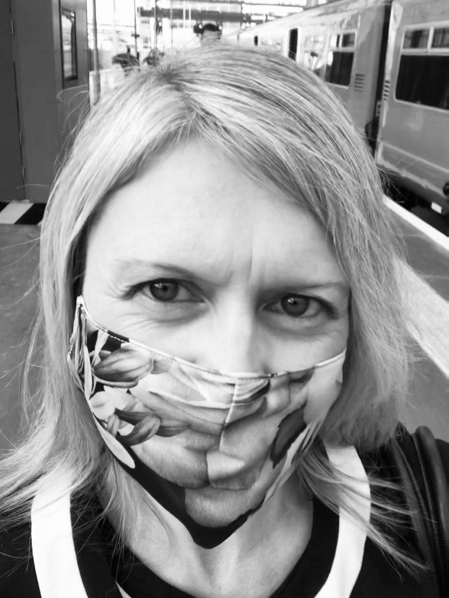 ChanteleCAfrica's tweet photo. 1st day back in office after 4 months surreal with mask on train, office bot booking, temperature reading, hand sanitising, copper key for buttons, workspace colour sticker coding &amp; physical distancing. Fabulous team socialising &amp; train quiet time. #newnormal #pwcproud @PwC_UK https://t.co/ST7qNYke5E