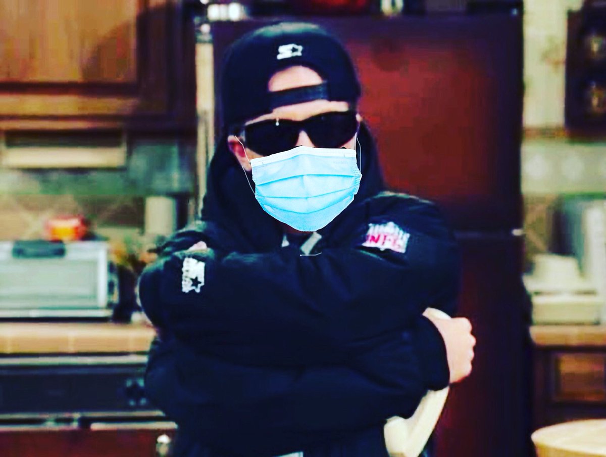 DavidFaustino's tweet image. #ClassicHipHop fans: stuck inside? Never fear: I JUST RECORDED A BRAND NEW MIX FROM MY BASEMENT FOR TODAY, IT’S HOT:  5pPT/8pET dashradio.com tap or click station NATIVE RHYMES. #worldwide
•
#grandmasterb #hiphop #classichiphop  #dashradio #nativerhymes