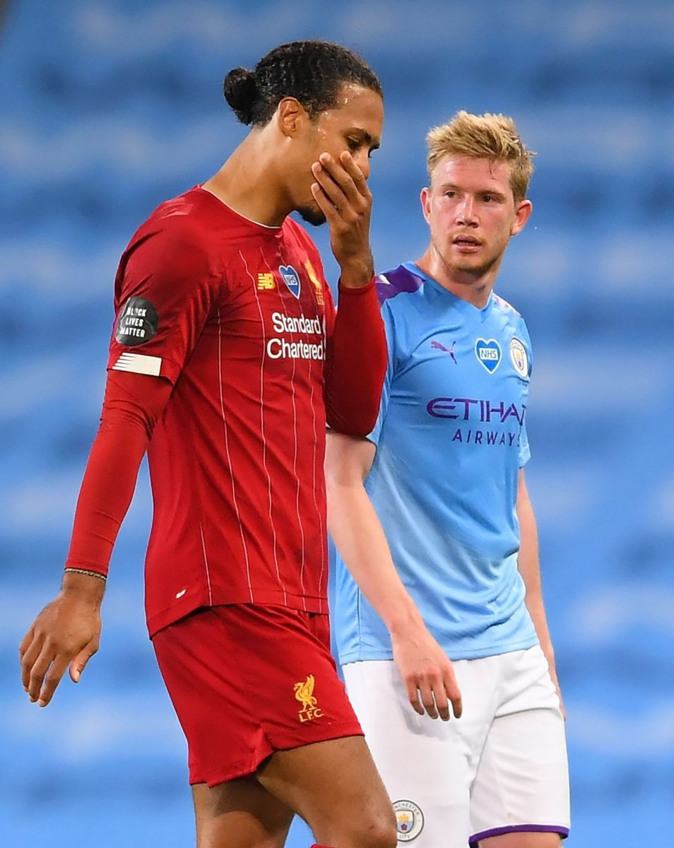 InvictosSomos's tweet photo. OFICIAL. Liverpool ya NO podrá superar el récord histórico de puntos (100) en una misma temporada de Premier League. La marca seguirá siendo del Manchester City de Pep Guardiola. https://t.co/jVPuHoQtSM