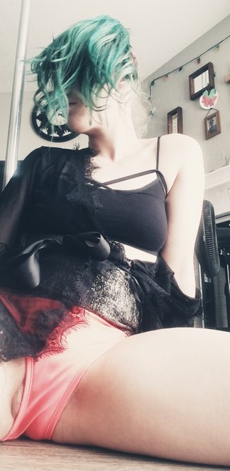 #chaos #art #poledance https://t.co/M9R9LkMTVg<a href="/tag/chaos"class="tags">#chaos</a><a href="/tag/art"class="tags">#art</a><a href="/tag/poledance"class="tags">#poledance</a>