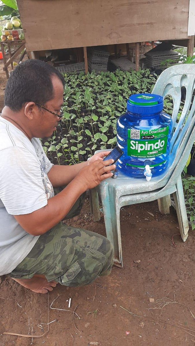 ICCO is implementing several projects in Asia in which we make agricultural #data available for farmers via apps. Now, these apps can be used to raise awareness on #COVID-19, to provide online consultation and to facilitate an online marketplace. bit.ly/3iNCYKz