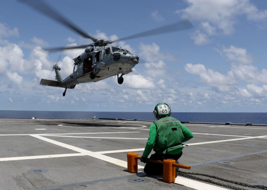 Just doing our thing in the #SouthChinaSea. ⚓ 💪 🌊 

Operating in @US7thFleet to enhance interoperability with partners and serve as a ready-response force, #USSGabrielleGiffords (LCS 10) conducts routine operations in the South China Sea.