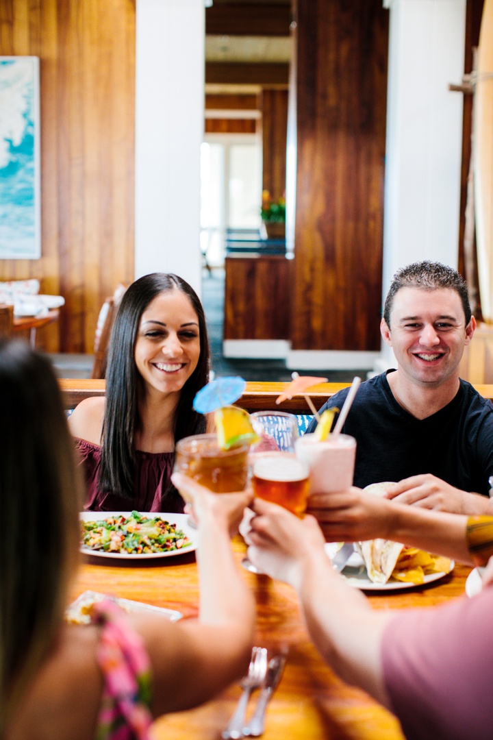 Cheers to Duke's Huntington Beach to-go! 🍹  We are open with an expanded to-go menu Wednesday-Sunday 12-8pm for takeout and curbside pickup
dukeshuntington.com