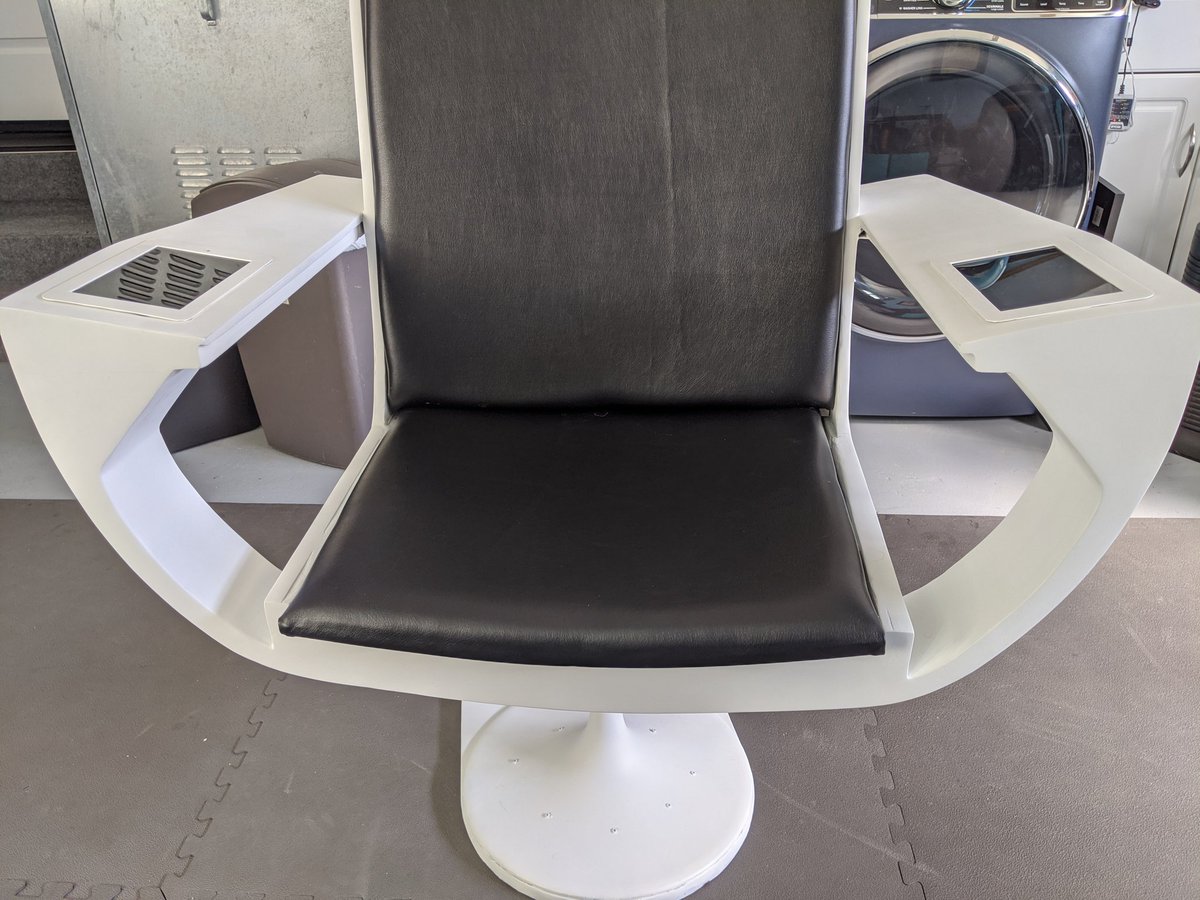 Happy  #TrekTuesday, everyone. My homebuilt  #StarTrek   captain's chair is nearly finished! I've gotten the electronics all wired up, and I've painted it. Just needs some topcoat and maybe some metallic trim work.