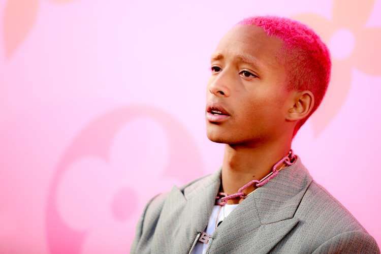 Happy birthday to Jaden Smith, what\s your favorite record of his? 