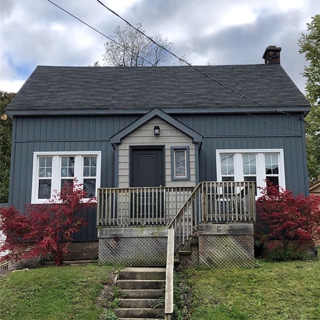 GentekCanada's tweet photo. Les propriétaires ne semblent pas en avoir assez de notre nouvelle couleur Bleu Crepuscule. Assurez-vous de montrer à vos clients l'une de nos couleurs les plus populaires. Contactez votre succursale Gentek locale pour des échantillons de couleur. #gentekcanada https://t.co/U7Q88LKVND