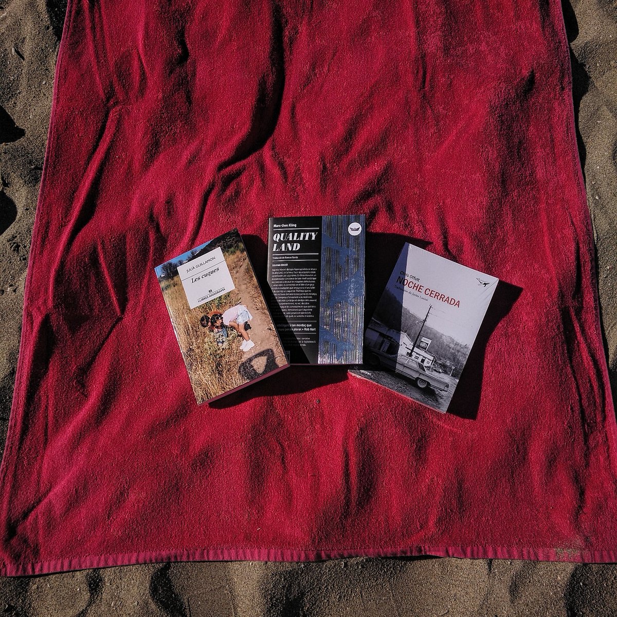 cal_sabater's tweet photo. Desde Cal Sabater ens sumem a aquesta bona iniciativa i sortejarem 3 llibres entre els nostres clients per tal de refrescar l'estiu amb una bona lectura. https://t.co/ODv665pyZ4