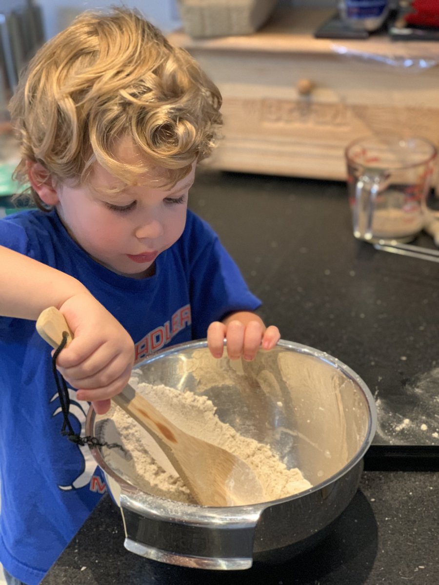 Holycows05's tweet image. First @LittleCooksCo box. We loved it! So excited for next months box!!
#lifeskills #homemadesnack #3rdbirthdaygift