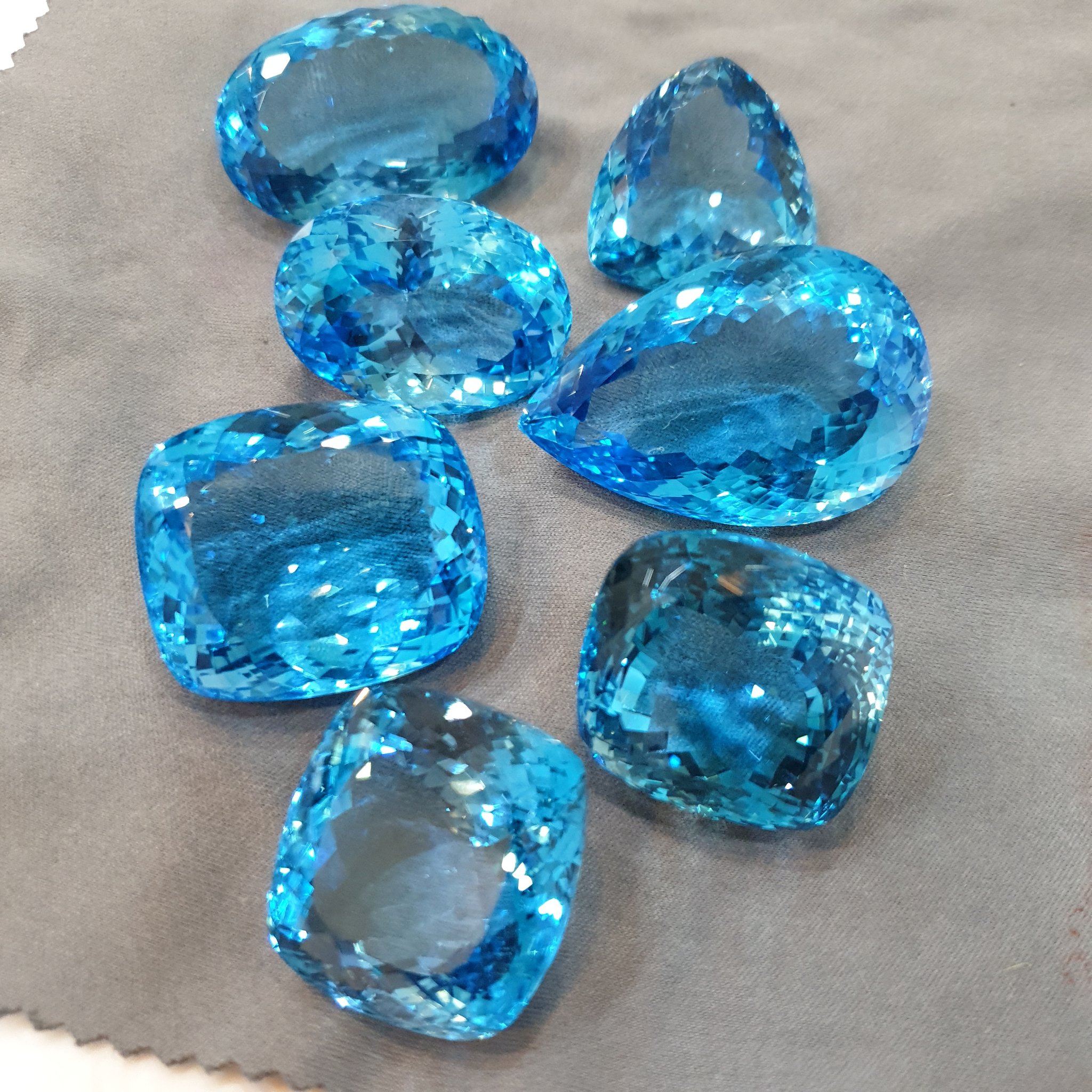 Labradorite KING (LabradoriteKing) / Twitter