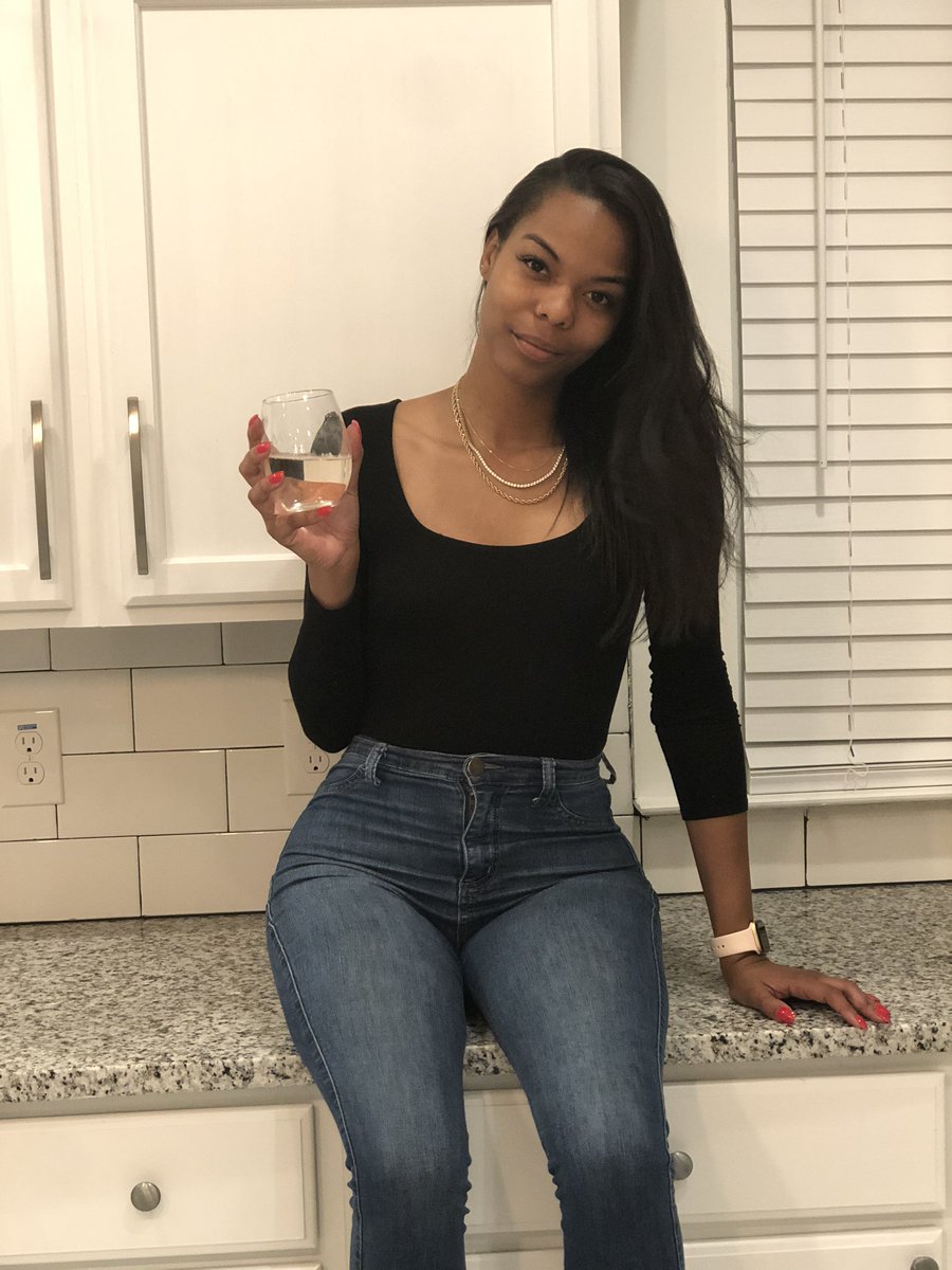 Jaclyn Carroll tweet media