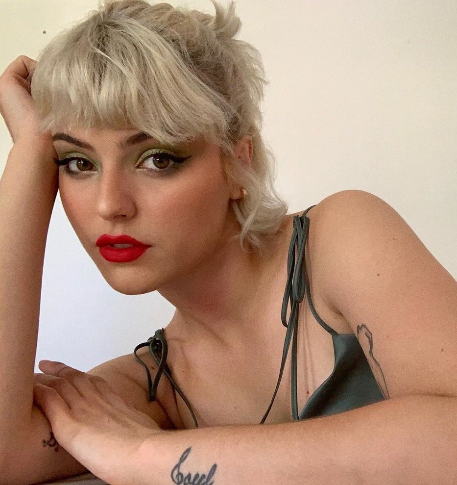OT24h's tweet photo. ¿Es Alba Reche la persona más guapa del país?

Yo digo un rotundo SÍ
#PostOT8J https://t.co/pr4vG43btP