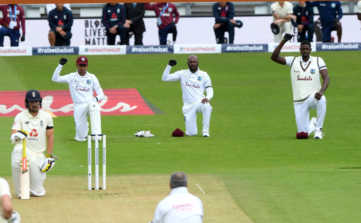 100MasterBlastr's tweet photo. The English &amp; Windies players take a knee as a mark of respect.

#BlackLivesMatter #ENGvWI https://t.co/R0musCdIVg