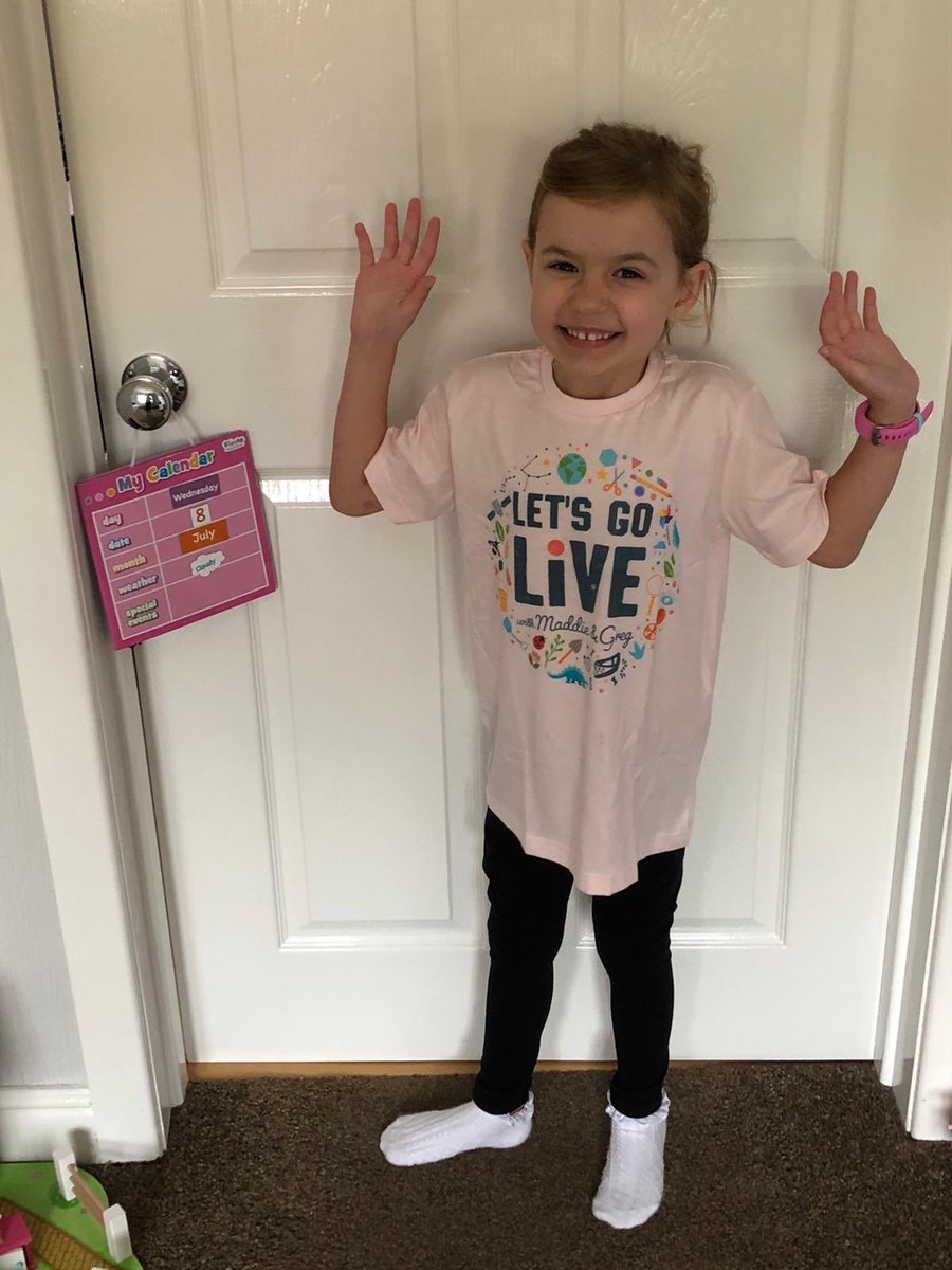 My 5-yr-old niece is totally obsessed with @maddiemoate & @gregfoot #letsgolive so imagine her excitement when she received a surprise delivery today!