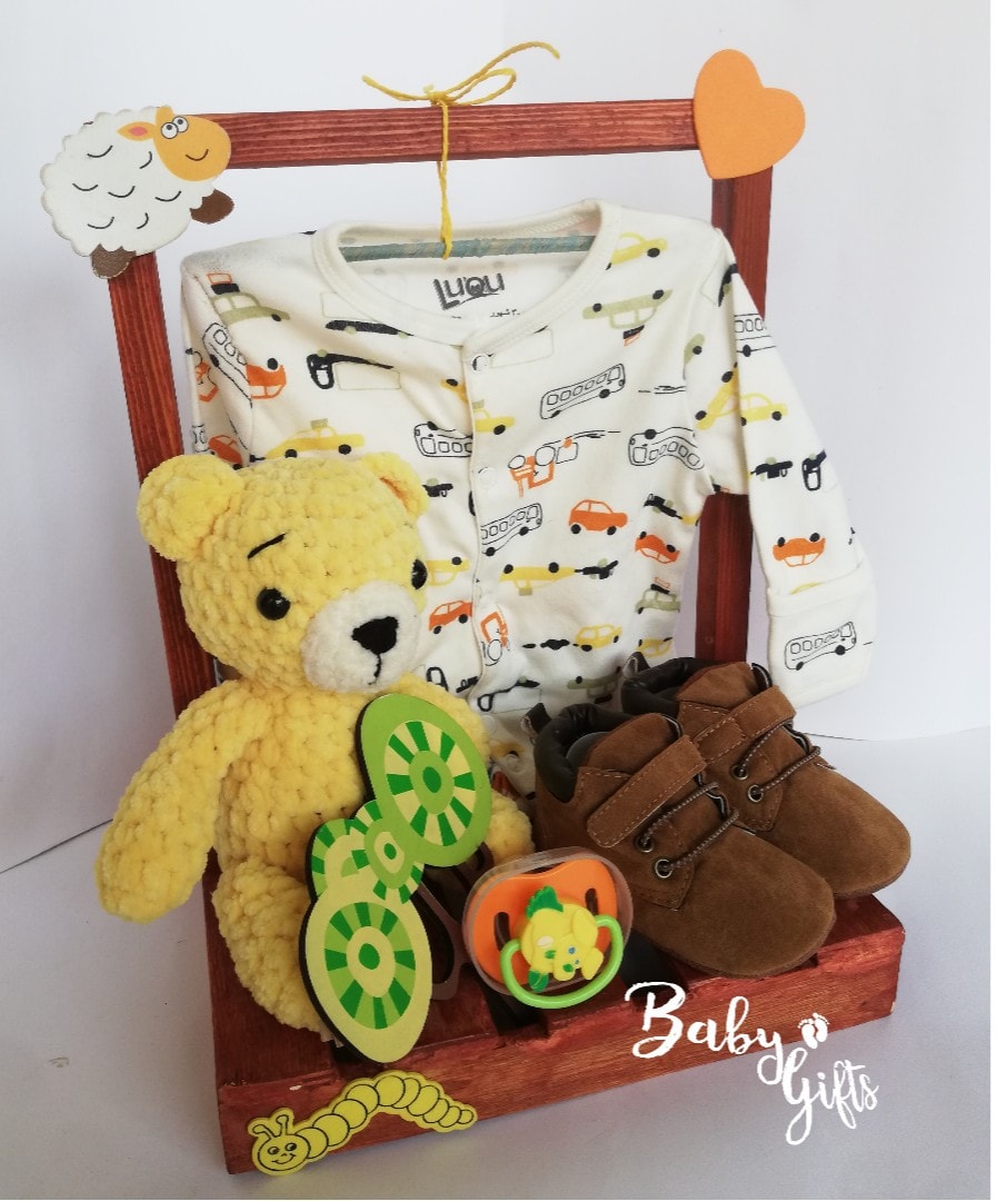 BabyGifts8's tweet photo. هلوووو 🧡💛
تصميم جديد متاح 🤩
للطلب والاستفسار : واتسب 0962283250
 
--------------------------------------------------------------
#BabyGifts #Newdesign #Newborngifts #Sudan #woodboxes #Newborn #newbornbaby #teddybear #babyboy 
 #handmade #madewithlove https://t.co/HUaSIpq9JX