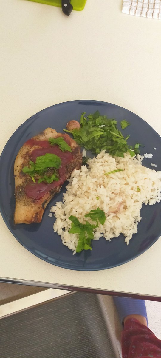 JasminaNevada's tweet photo. A quickie #rustleup #lunch.
#Foodie #RecipeOfTheDay #WednesdayMotivation https://t.co/Q17EFuhQvE