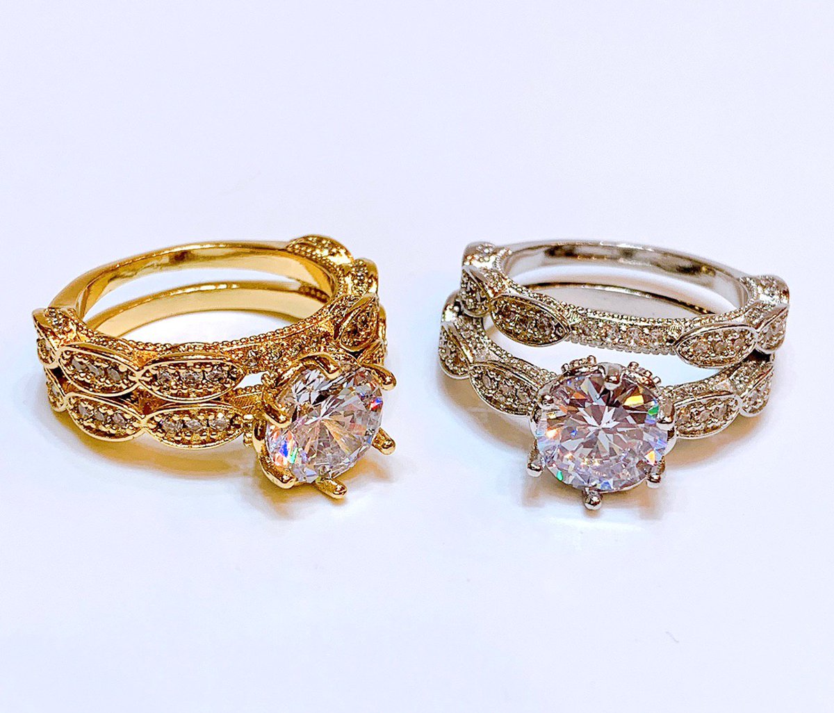 diamond_storee's tweet photo. Twins ( silver , gold ) 🔥✨
و في اشكاال تانيه كتير 🔥✨ https://t.co/AIHEWClZ1u