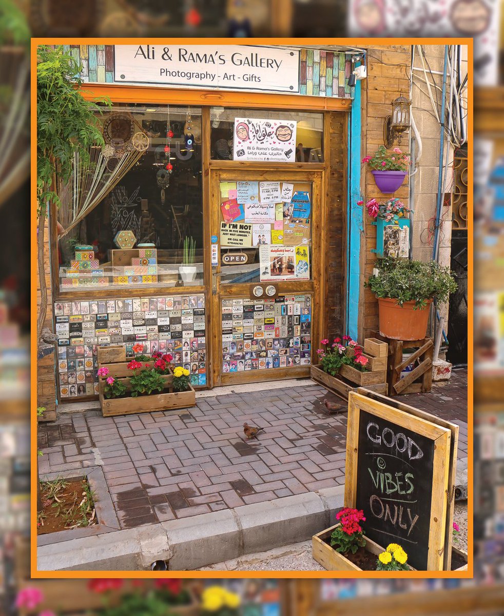 الأعزاء المتابعين، معروف عن الشعب الأردني إنو بفزع لبعض وهاي من أحلى الصفات الصراحة. أنا عندي عشم كبير فيكم. الوضع الإقتصادي بالبلد مش ولابد ومحلي الإقبال عليه شبه معدوم. كل اللي بدي ياه منكم تعملو متابعة لحساب المحل على تويتر وريتويت للمحتوى، بكون ممنون

<a href="/aliramagallery/">دكانة الحٌب - جاليري علي وراما</a>