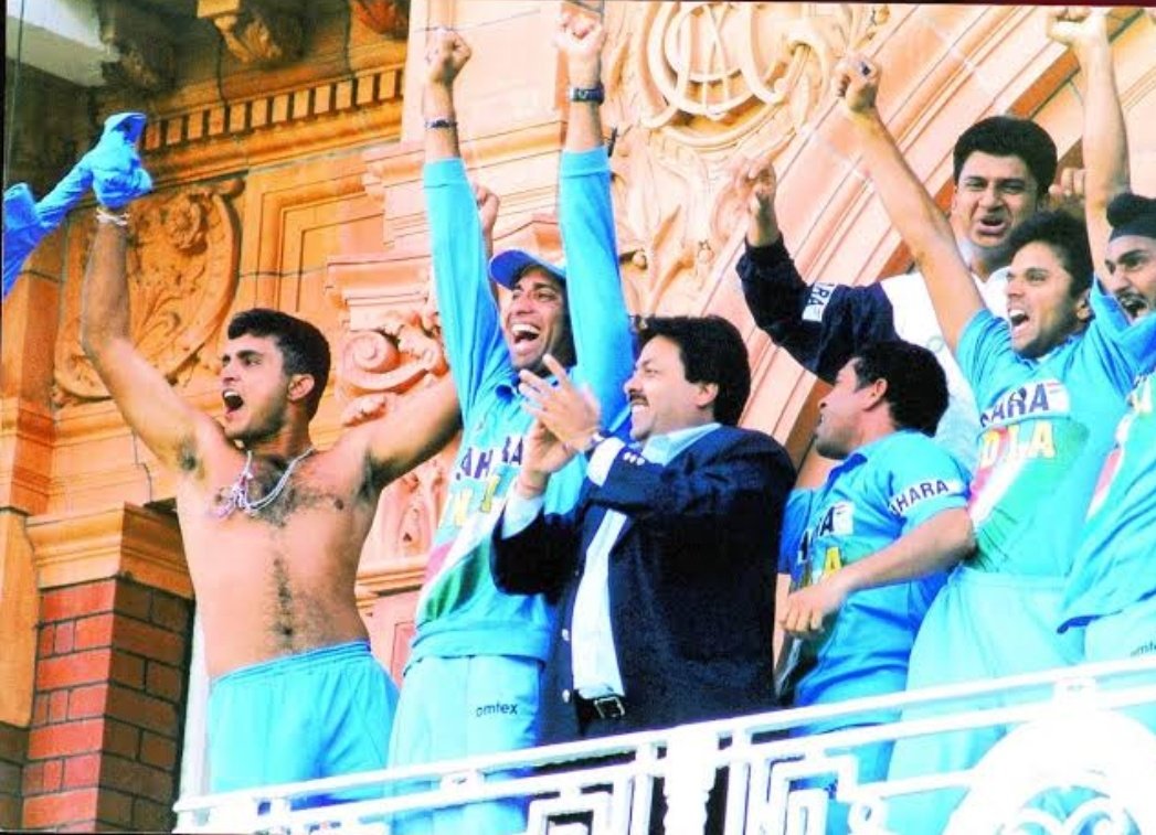 SagarBadgujar93's tweet image. Happy birthday #Dada 💐💐
#sameground #sameteam 
#parfectmatch 2002
@SAURAVGANGULYKR