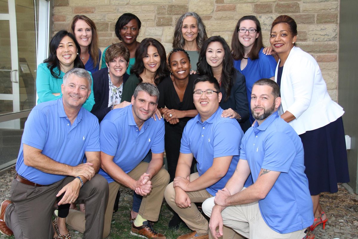 HISSignLLC's tweet photo. The HIS Sign team is looking to hire a new Staff Interpreter! If you want consistent hours, competitive pay, and to work with a great team then apply now! Visit our website at https://t.co/558r7Uttsh or contact us at jobs@hissign.com. #hissignjobs https://t.co/80gOtsT1Mo