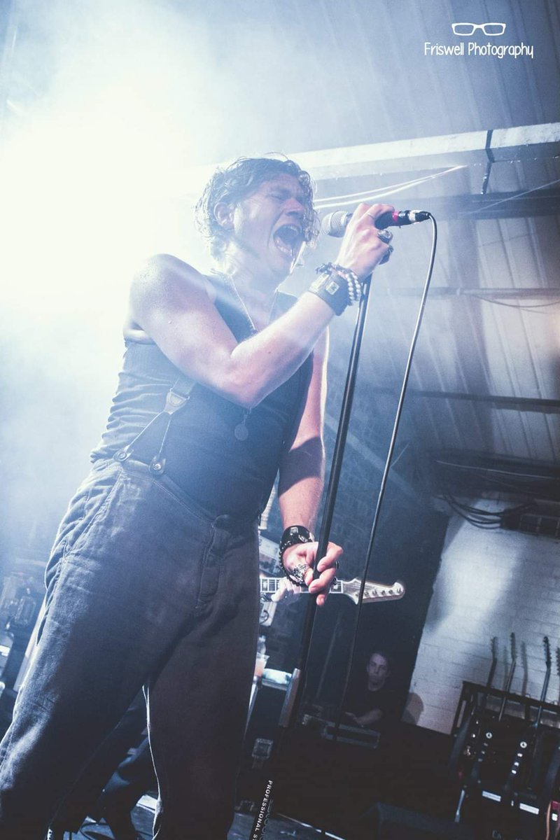 MusicIsNowUK's tweet photo. #THROWBACK - 2015 - @rivalsons @ Central Station, Wrexham
#MusicIsNow #WeAreLiveMusic #Throwback #OurMusic #OurScene https://t.co/0LGAVVa79Z https://t.co/qiiKY9OTtd