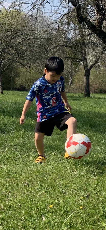 遠藤航の子供は何人いるのか 子供の性別や名前 画像は 週末世界のfootbool