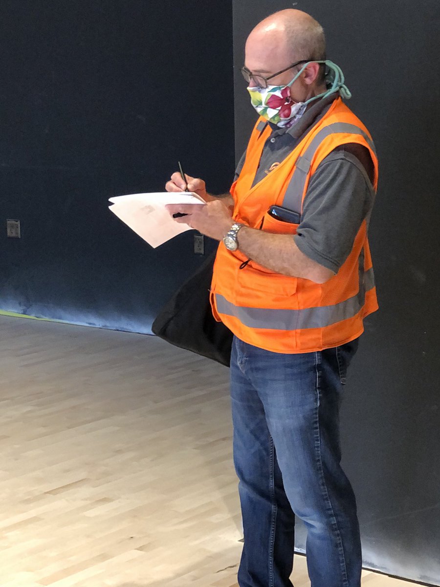 toddhensleySS's tweet photo. Nothing slows Kevin down. Soon to open another great theatre. Stand by for news! ⁦@schulershook⁩ https://t.co/veC07v3Gb4
