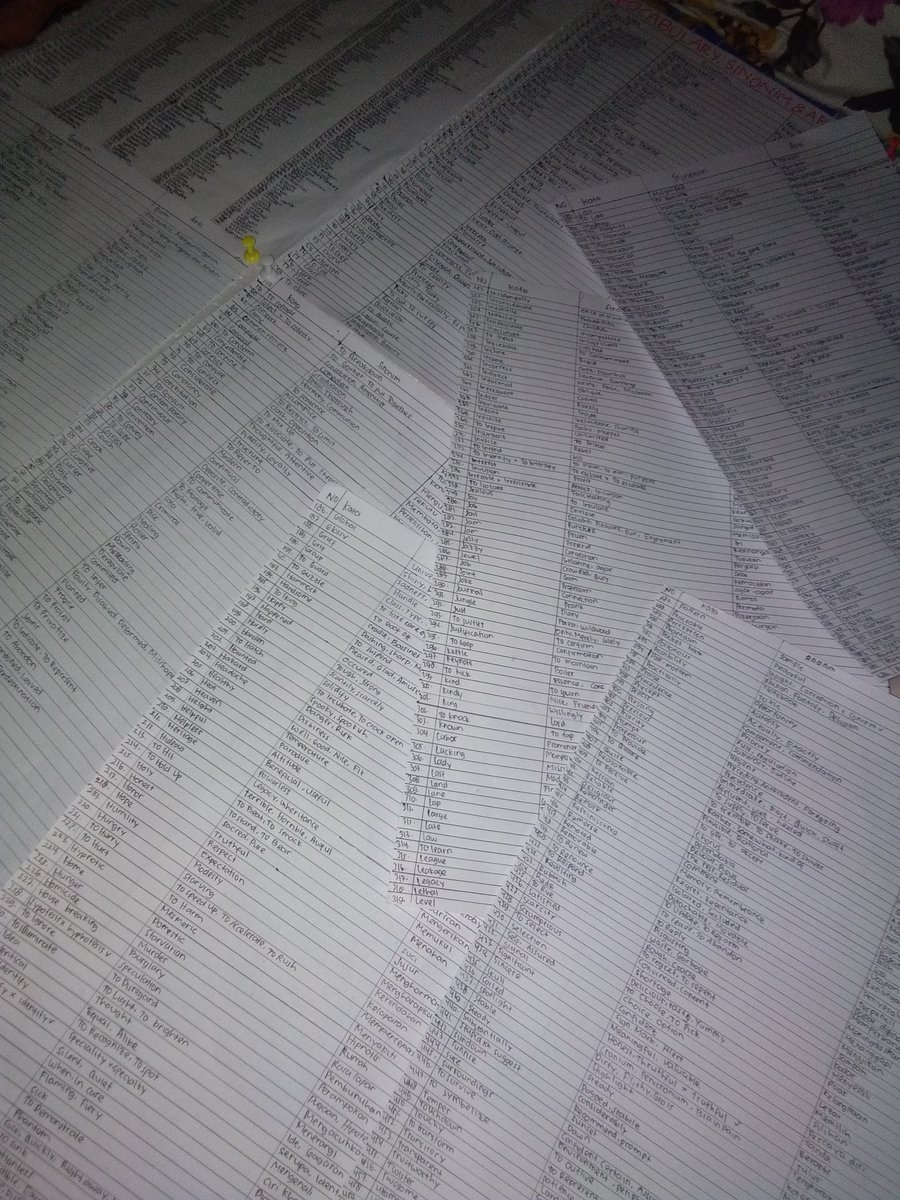 akumausuksesss's tweet image. Hasil dari puasa Main sosmed cuma 3 Jam perhari 😭😭😭👍👍
1. Nyatet 493 vocabulary, sinonim &amp;amp;arti 
2. Baca pdf quip ppu 48 halaman 
3. Baca pdf pbm 24 halaman 
4. Baca pdf pk 12 halaman 
5. Latsol 2 bab kitab numerik 
6. Nonton yt materi pk &amp;amp; ppu 
Semoga bisa konsisten 😭😭👍👍