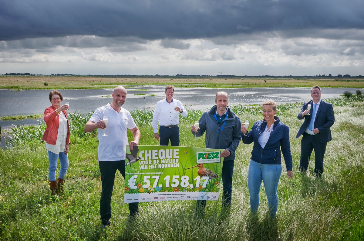 Onder de noemer “Maak de natuur van het Noorden blij, help de weidevogel en de bij” is er voor de tweede maal door Poiesz supermarkten een consumentenactie georganiseerd waarbij 10 cent van elke verkochte donatieaanbieding aan het Weide Weelde Fonds is gedoneerd.