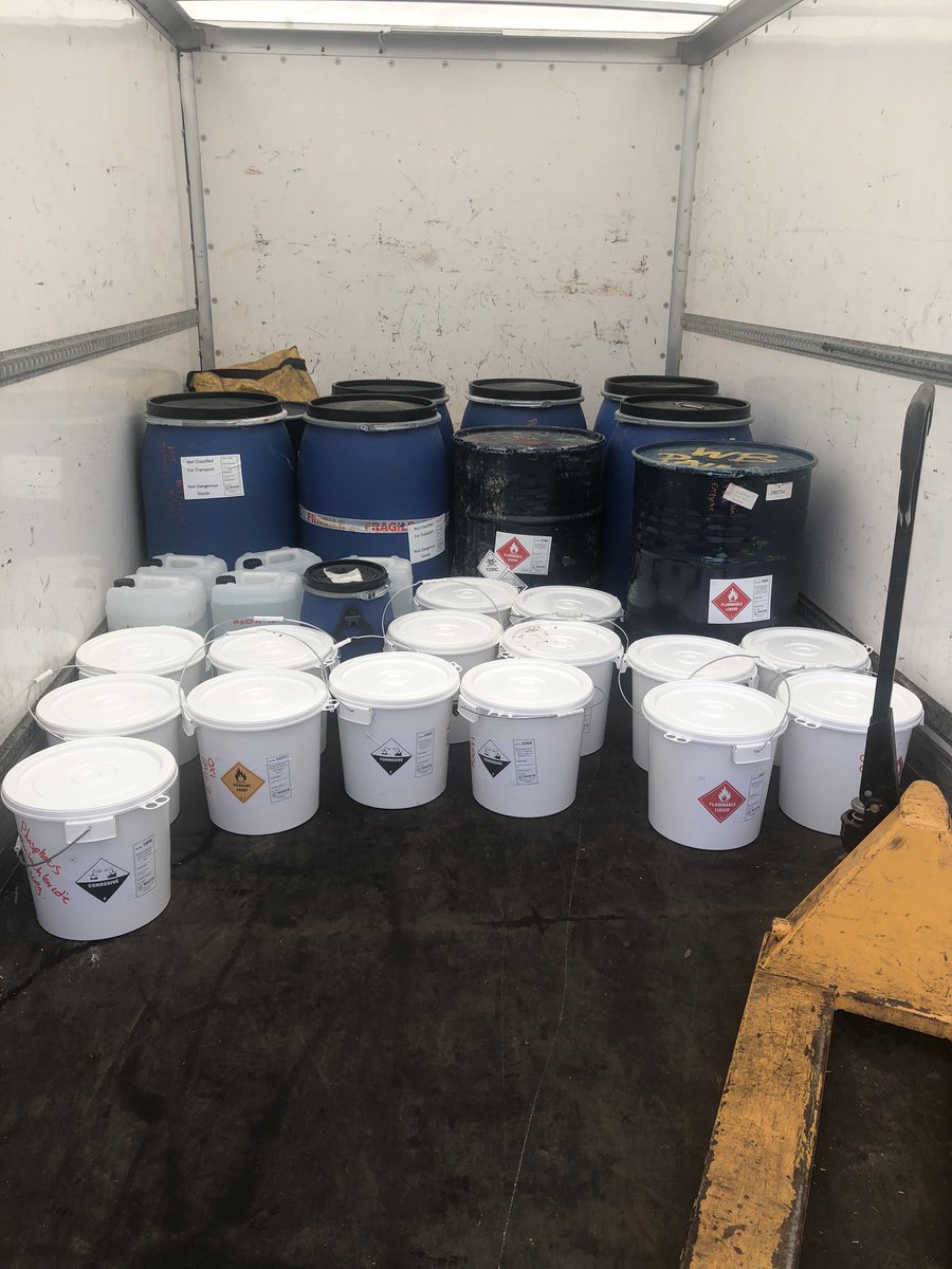 mt_hazardous's tweet photo. A nice little job completed in Cambridge. #chemist services.
Packaged and #consigned. Safely moved under #adr for disposal under the watchful eye of our #dgsa https://t.co/LSMQJ2iI5N