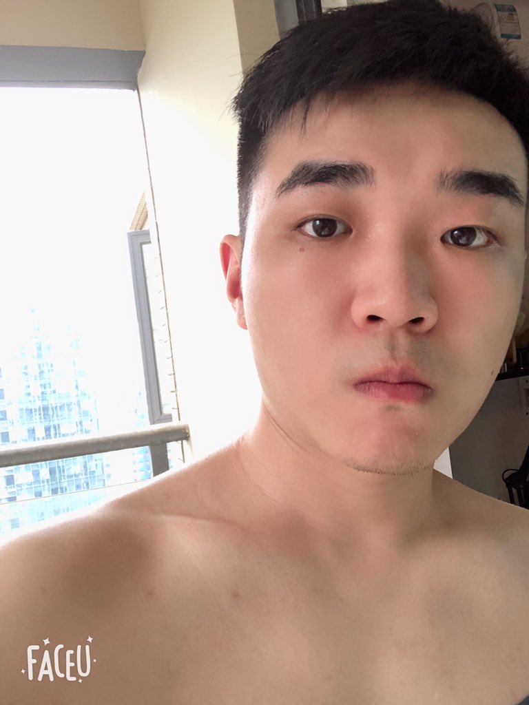 收留失意高三弟弟