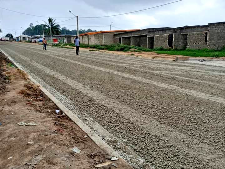 Badciss's tweet photo. #PRICI, Abobo.
Programme de réhabilitation de voiries urbaines, d'aménagement d'ouvrages d'assainissement, de remise à niveau de l'éclairage public et de réhabilitation d'équipements sociaux
12,8 milliards FCFA
400.000 Bénéficiaires directs https://t.co/txNoiPreZt