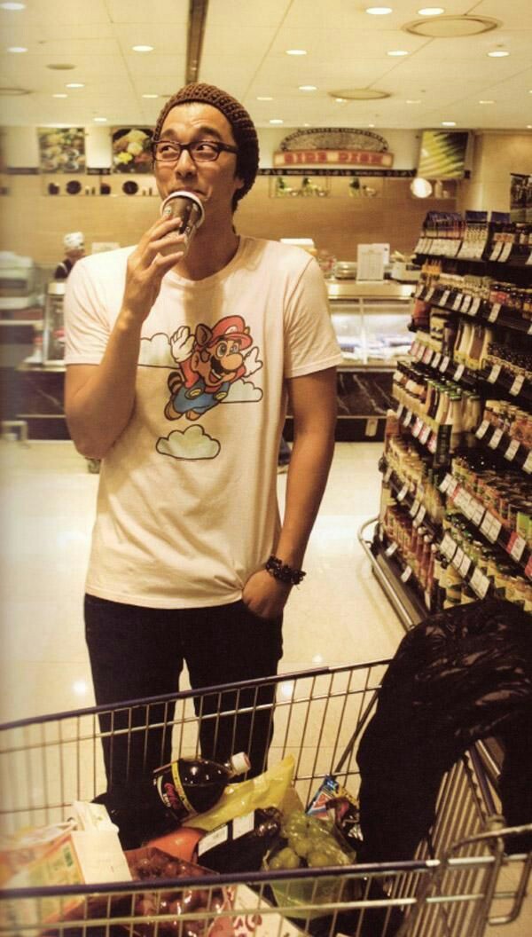 o_oy23's tweet photo. ไปอ่านฟิคของคูมมะลิมา เจอตอนนี้ // ตื่นเต้นแล้ว กงจีชอล โปรโมทตัวเองสุด #HappyGongYooDay #GongYoo
#กงยู #YooooY https://t.co/CrdFwZwRoG