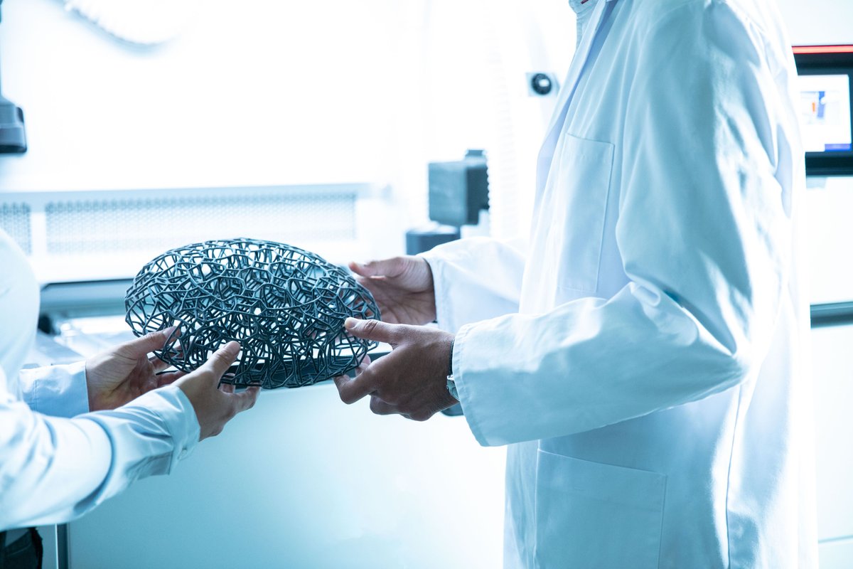 BASF's tweet image. Through our subsidiary @Sculpteo, you can now 3d print your own design with advanced #ForwardAM materials. It’s so easy, fast and user friendly: Its new online platform has a direct interface to order 3D printed prototypes as well as serial parts. sculpteo.com