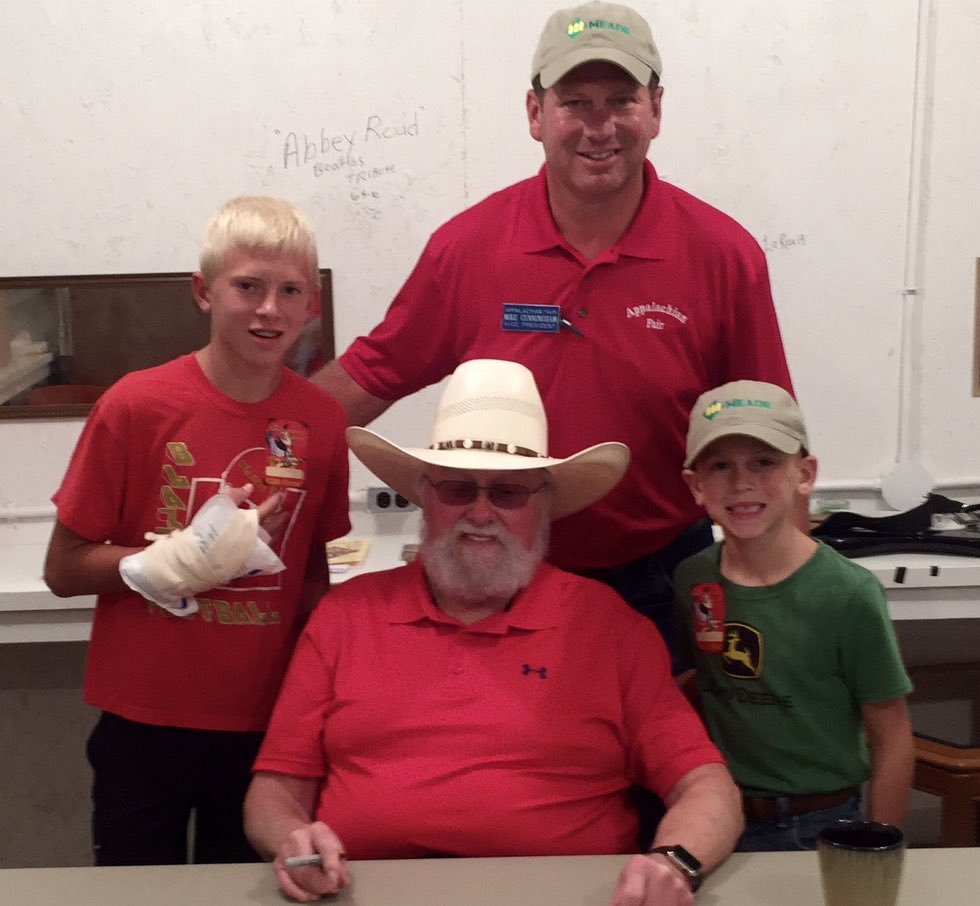 RIP Charlie Daniels #RIPCD ⁦<a href="/CharlieDaniels/">Charlie Daniels</a>⁩