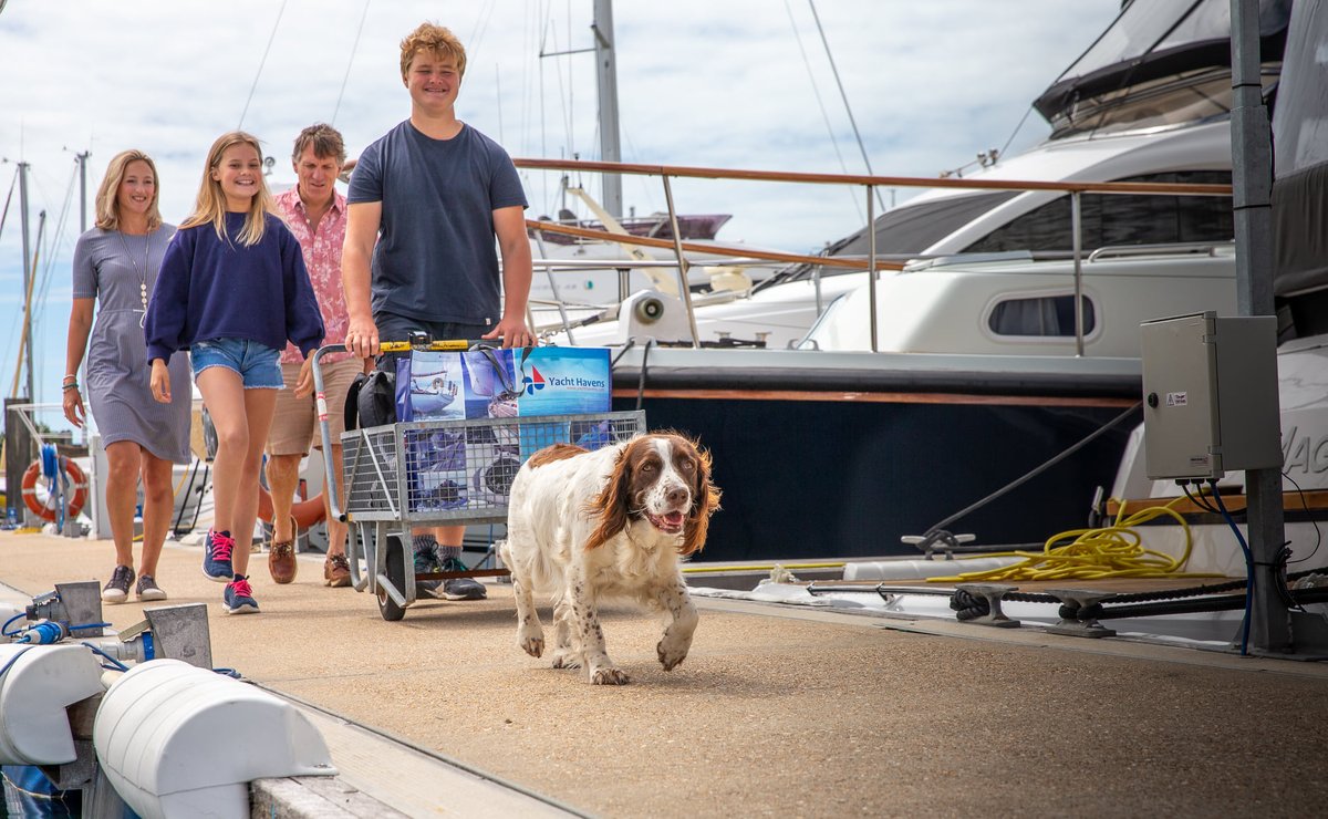 Lymington Yacht Haven tweet media