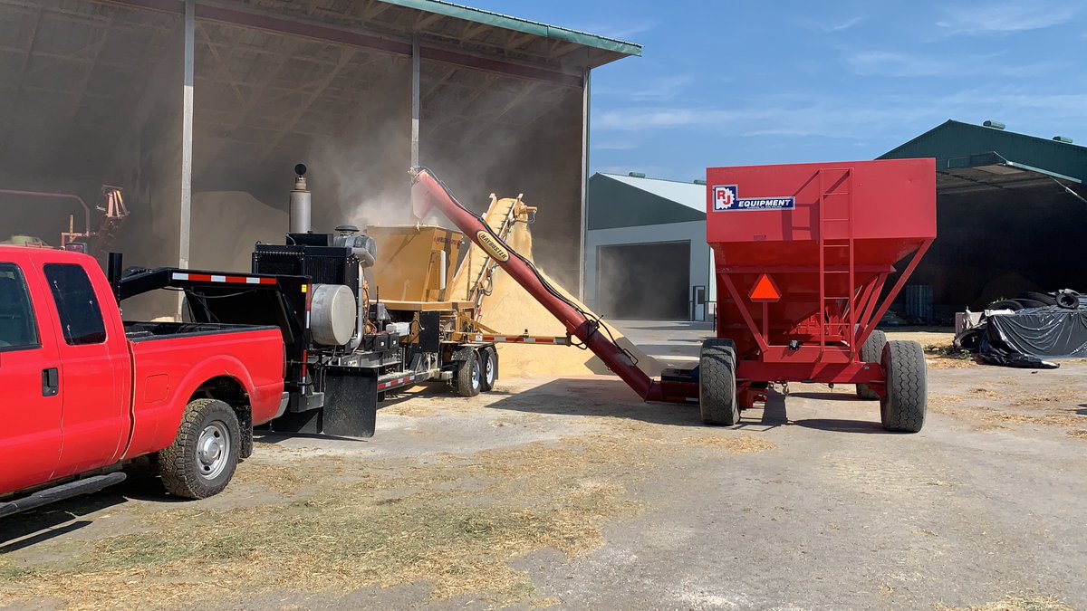 brettshute's tweet photo. Nice morning to get some dry corn ground before it’s scorching hot @WinmapleHlstns #haybuster #farm365 https://t.co/7McbVoxpni