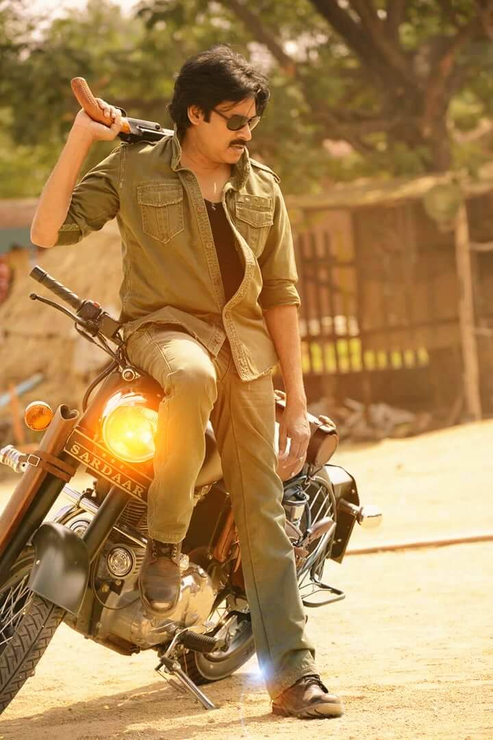 JETPAANJA's tweet photo. Fastest 1M Tweets For A Movie Anniversary!

#GabbarSingh - 34 Mins🔥👑!

#Pokiri - 52 Mins !

#Simhaadri - 56 Mins!

#PSPKAdvBdyTrendOnJuly13Th
 #VakeelSaab @PawanKalyan https://t.co/KS9WvSmRr8