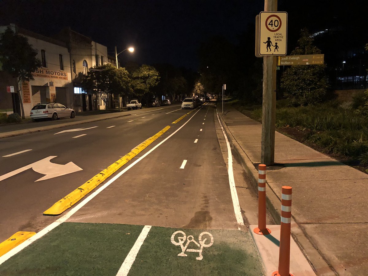 The Henderson Road cycleway doesn’t have the reflective rubber posts on the lane dividers but it is wider and feels better engineered than the Sydney Park Road cycleway