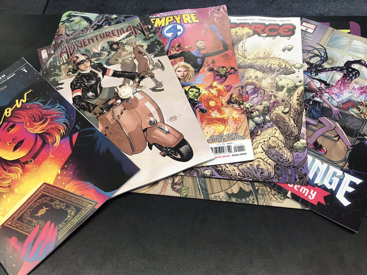 InnerGeekComics's tweet photo. It’s the best day of the week! New Comic Book Day is here! Lots of great books out this week. Come find your new favorite book today! #NCBD #LCS #empyre #jokerwar https://t.co/dDzGsSwert
