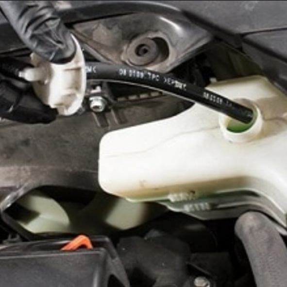 StreetXpress's tweet photo. #PreparingToRide
Motorcycle check before ride is an important way of ensuring safe riding. Check level of Hydraulic and Coolants fluids weekly. #ridesafe #arrivealive https://t.co/EOm1FCikbl