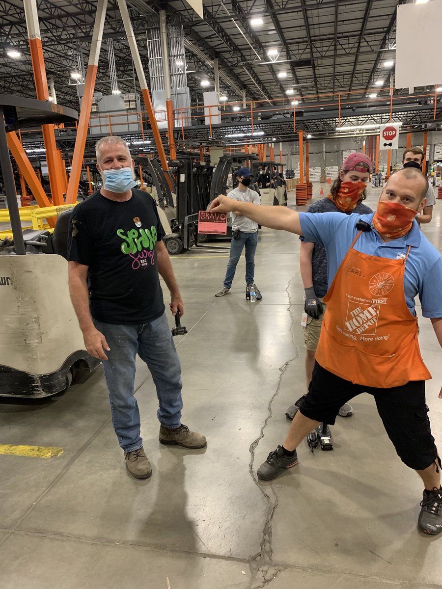 scoutershanny's tweet photo. BRAVO to John and Chris for building great walls and using their step stools. Thanks guys for your hard work. #Bravocards. @THDChrisOrsini @PonnThd https://t.co/rhvczYV79R