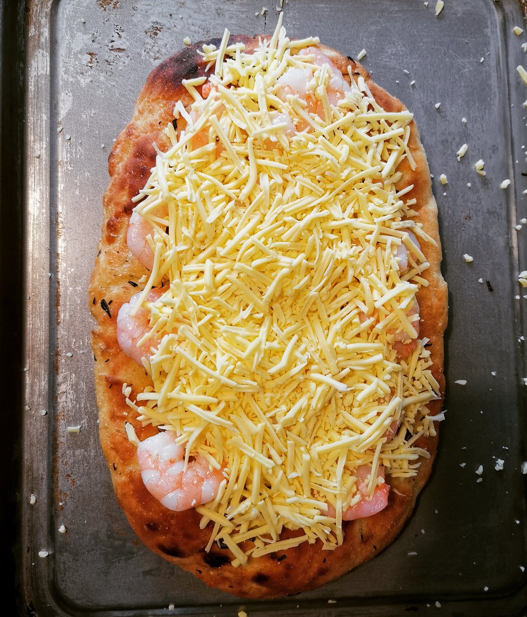 LocalRudeBoy's tweet photo. Lets see if this works. Shrimp &amp; cheese baked on Italian bread

#shrimp #baking #cheese #youtubecookingchannels #homecookingisthebest #quickbreakfast https://t.co/0y9hOryYXX