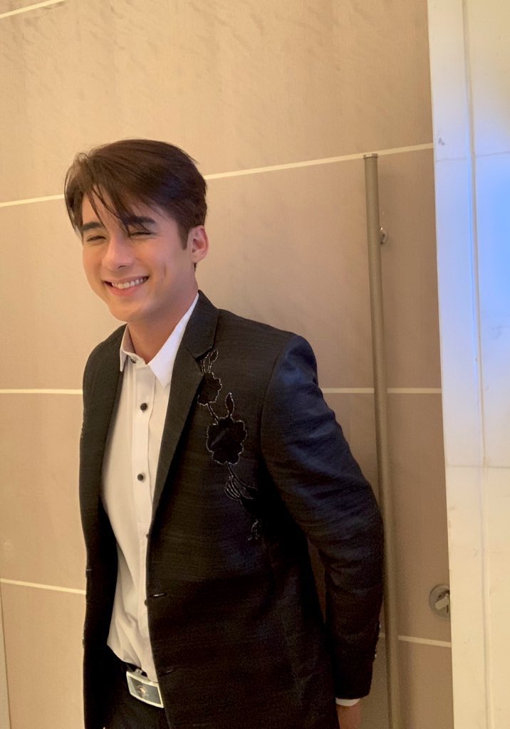 imJCAlcantara's tweet image. Marry me? #HelloStrangerEP3