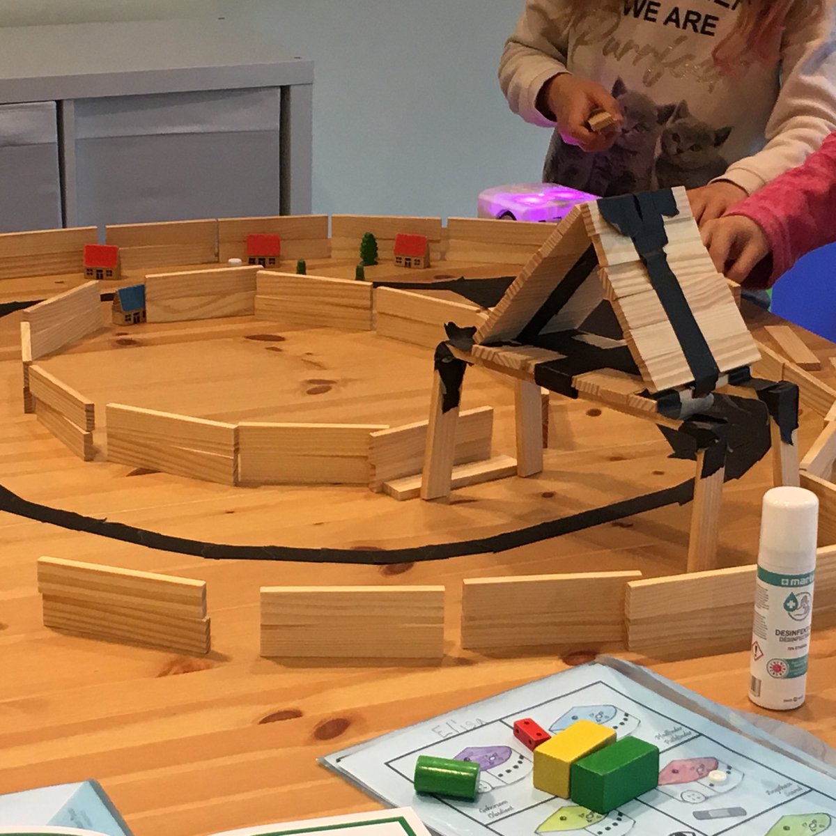 TechinLearning's tweet image. Robotics, engineering and programming all in one! tekmania.ch. #tekmania #Robotics #tekforkids #tekworkshops