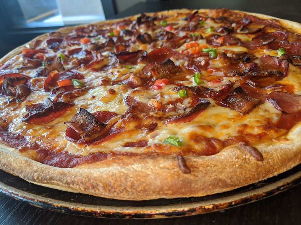 Pizza + Patio = #ButlersBarandGrill
Visit Butlers daily in #notl for breakfast, lunch and dinner. Takeout available as well!
Menu: bit.ly/2w95DWX #canadatakeoutday #takeoutday