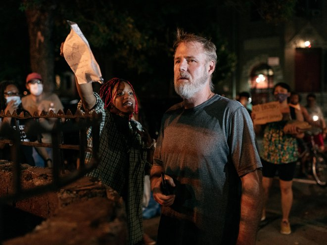 Gothamist's tweet image. "You Seem To Have No Conscience": Activists Stop Crown Heights Landlords From Evicting Tenants
gothamist.com/news/crown-hei…