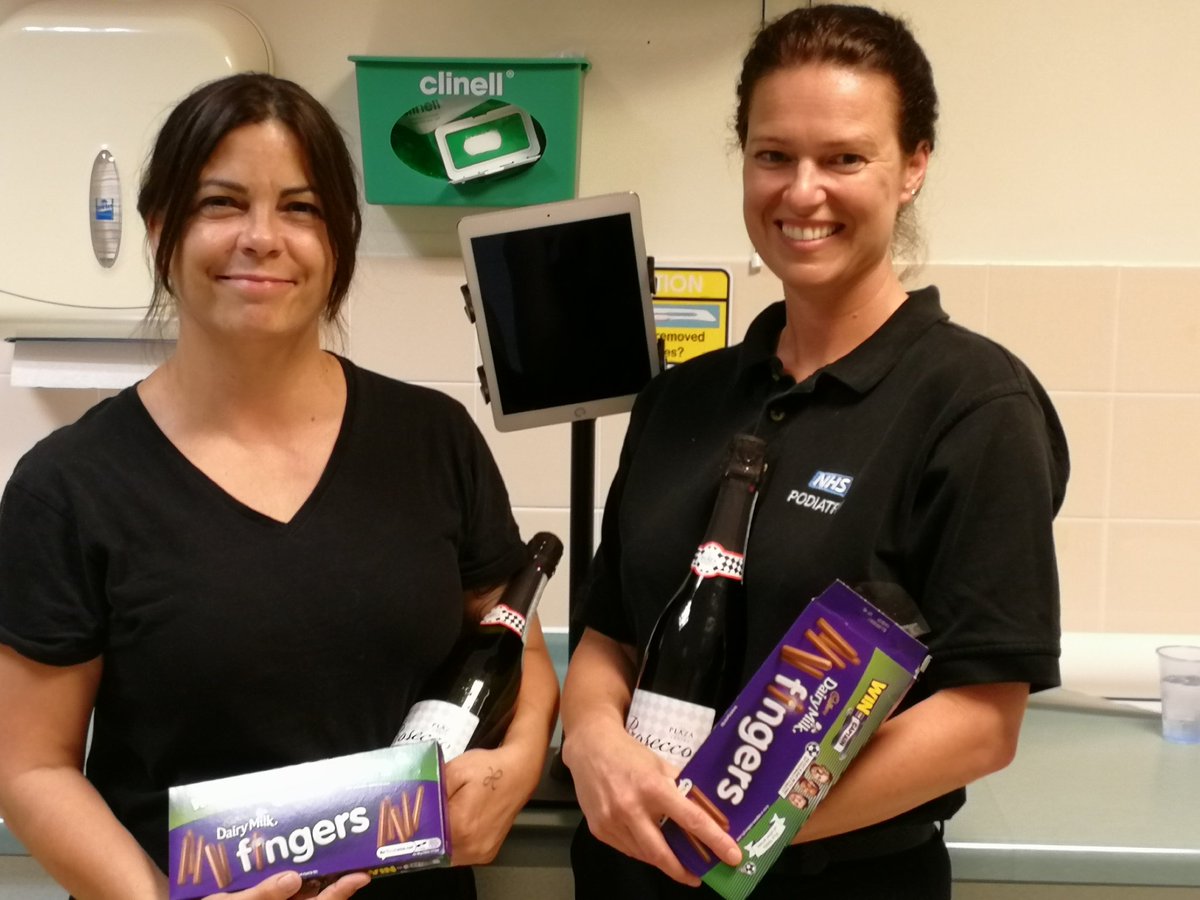 chas_pod's tweet photo. Big thanks to Kate and Helen (and the iPad) for helping make a toenail surgery patient info video worthy of an Oscar or at least worthy of chocs and prosecco! https://t.co/pqMldJJhQV