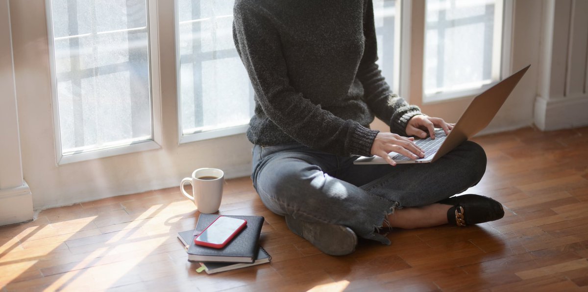 RealCaptainIT's tweet photo. Tip of the day: when working from home, it’s important to structure your day like you would in office. This means staying organized, schedule calls/meetings for earlier in the day (when you’re most productive), and take your lunch break! https://t.co/8xz8PCktbt